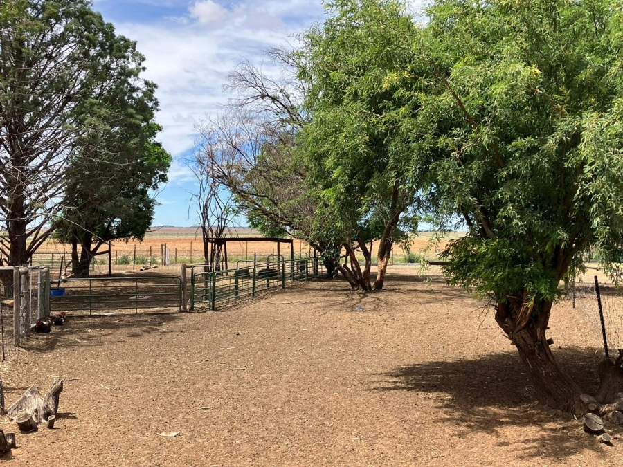 3 Bedroom Property for Sale in Bloemfontein Rural Free State